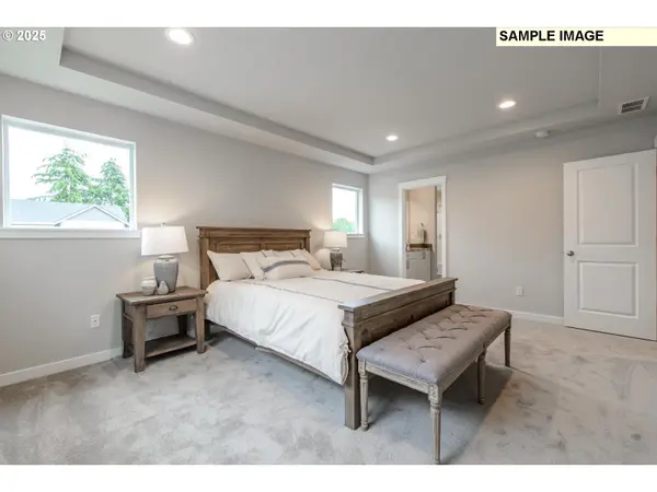 10228 SE HORNADAY AVE #377, Happy Valley, OR 97086