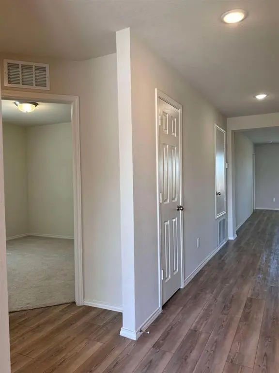 4444 Sagecroft Road, Fort Worth, TX 76036