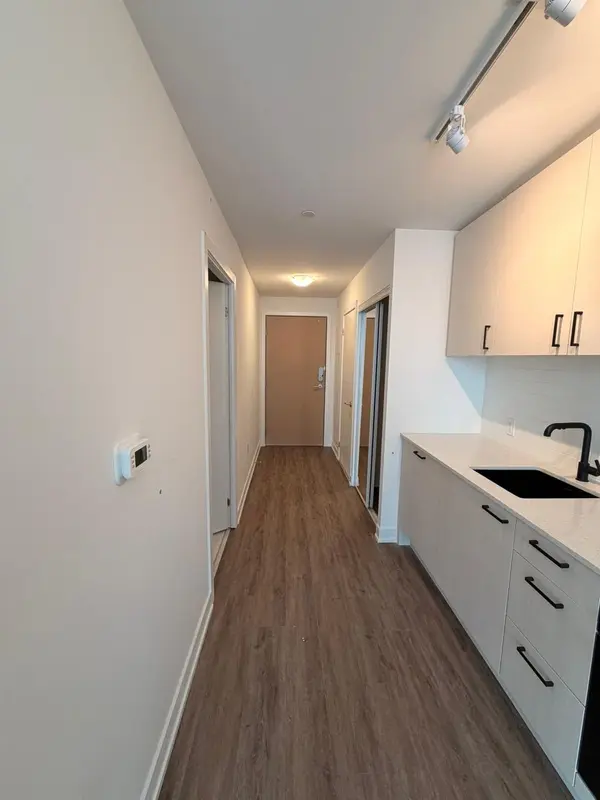 Toronto C13, ON M3C 0S4,1 Quarrington LN #1217