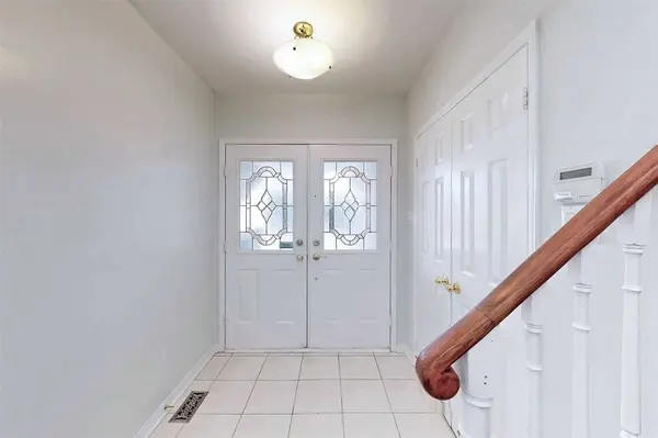 189 Martindale AVE, Oakville, ON L6H 4H2