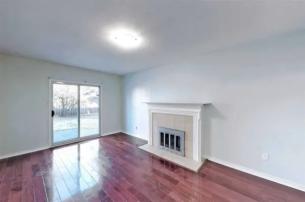 189 Martindale AVE, Oakville, ON L6H 4H2