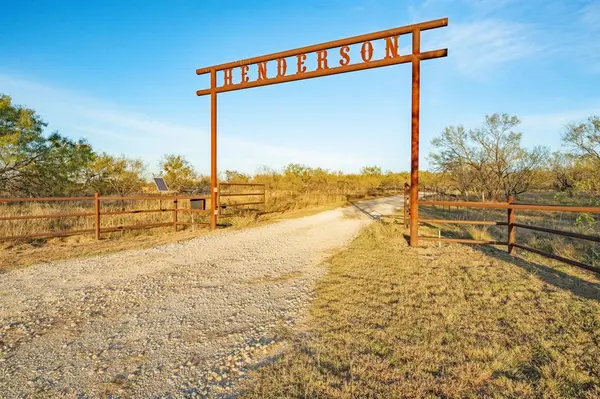 7203 Pump Station Road, Jacksboro, TX 76458