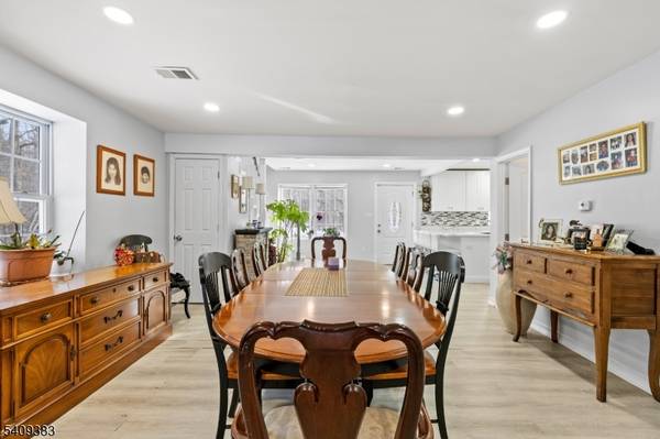 130 Flocktown Rd, Washington Twp., NJ 07853