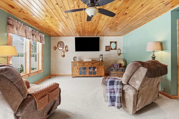 1789 S 58th AVE, Benona Twp, MI 49455