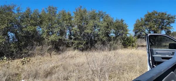 100 ELZY LAY Court, Eastland, TX 76448