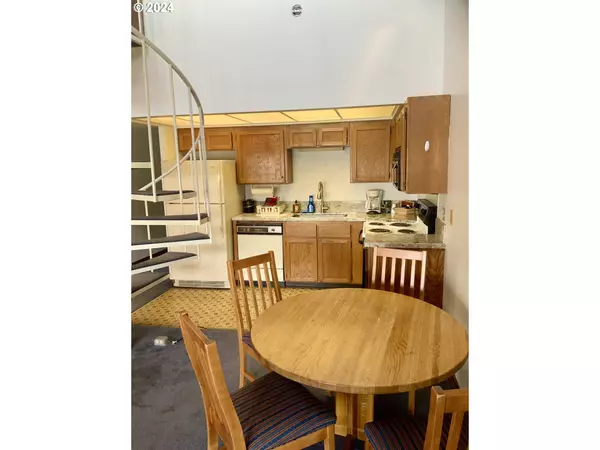 Gold Beach, OR 97444,94304 WEDDERBURN LOOP