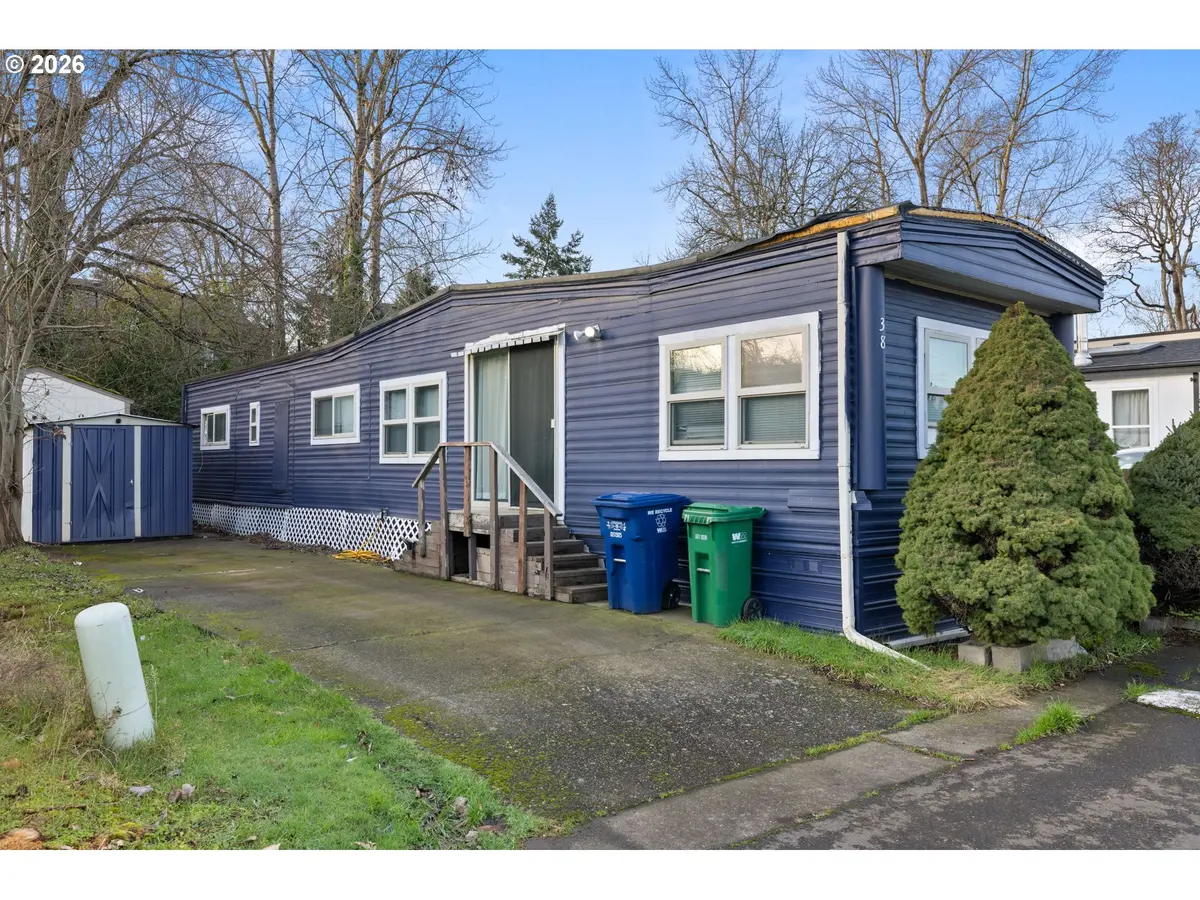 8039 SE MONTEREY AVE #38, Milwaukie, OR 97222