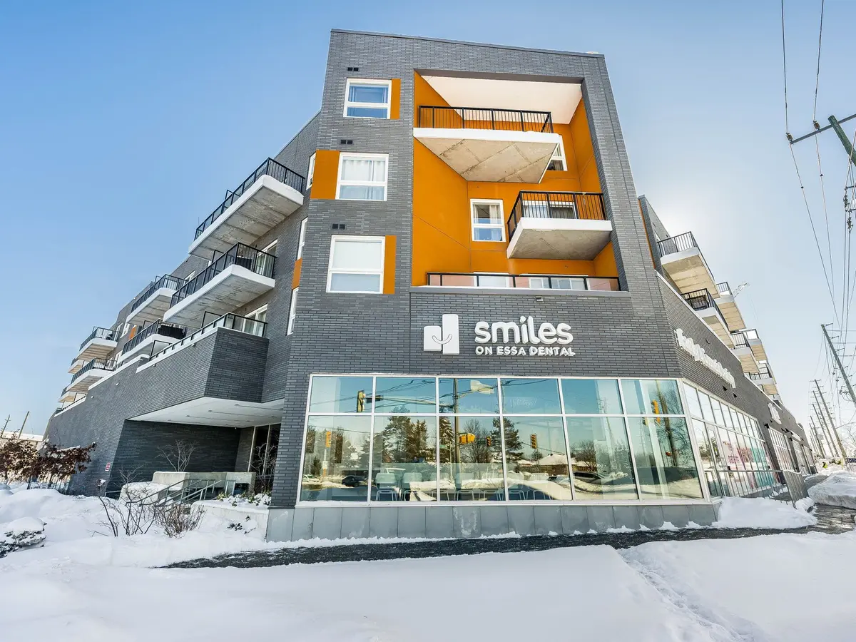 Barrie, ON L9J 0M1,430 Essa RD #217