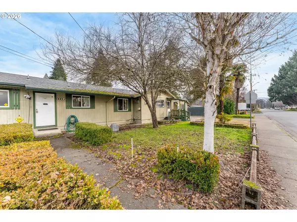 Grants Pass, OR 97526,1117 SW GREENWOOD AVE