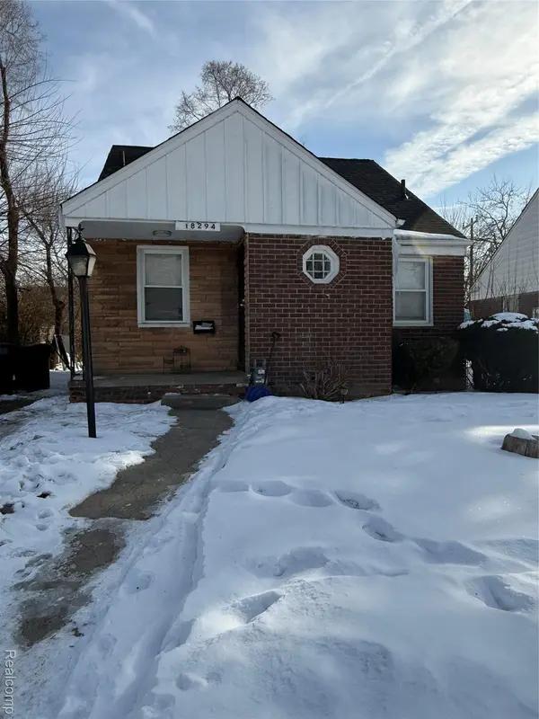 18294 Biltmore ST, Detroit, MI 48235