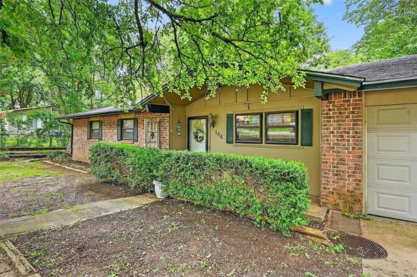 164 Ash Drive, Denison, TX 75020