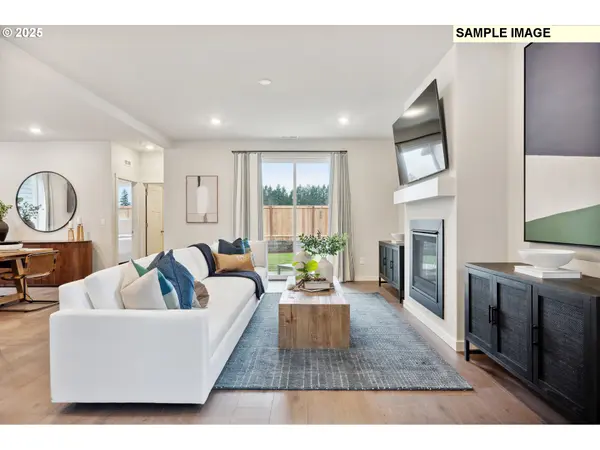 8915 SW Chokecherry LN, Tualatin, OR 97062