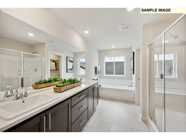 8915 SW Chokecherry LN, Tualatin, OR 97062