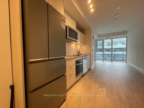 Toronto C08, ON M5A 0W8,121 Lower Sherbourne ST #LPH1843