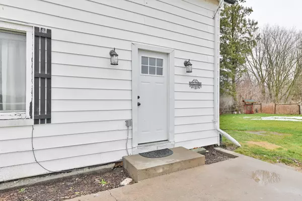 Centre Hastings, ON K0K 3E0,256 Moira RD