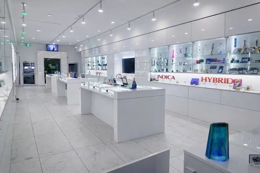 144 Kennedy RD S #4, Brampton, ON L6W 3G4