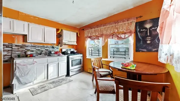 414 Market St, Paterson City, NJ 07501