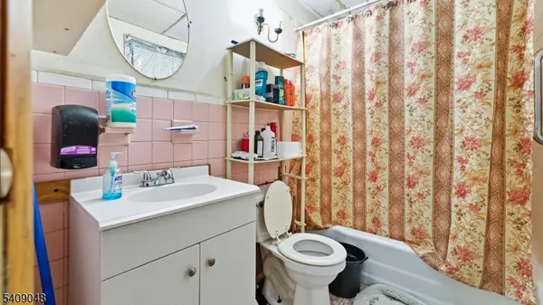 414 Market St, Paterson City, NJ 07501