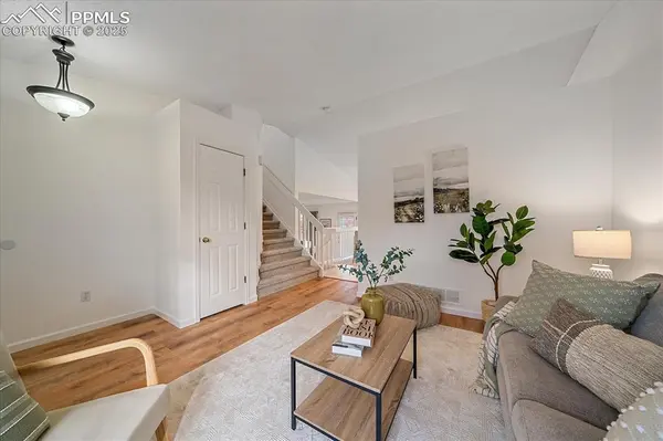 10578 Hyacinth LN, Highlands Ranch, CO 80129