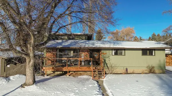 5228 40 ST, Innisfail, AB T4G 1G5