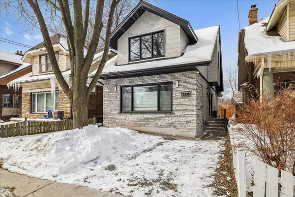 128 Gage AVE S #2, Hamilton, ON L8M 3E1