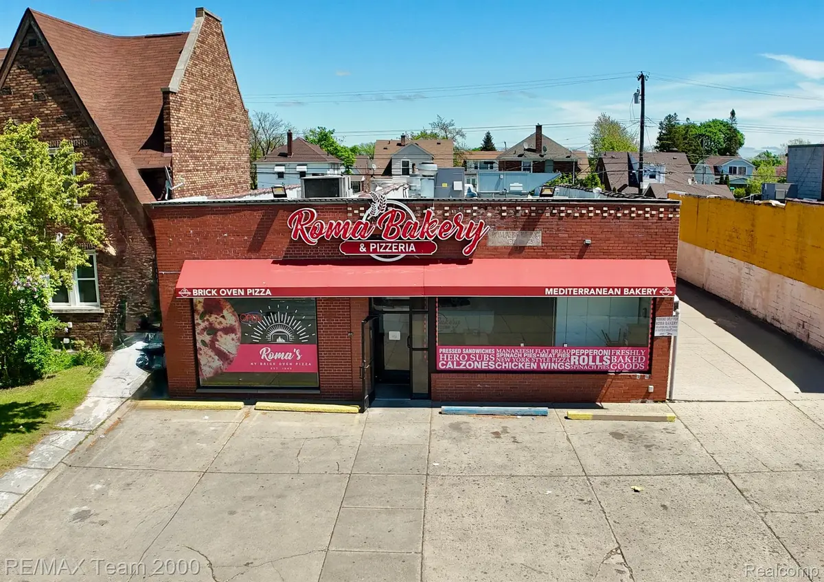 6412 SCHAEFER RD, Dearborn, MI 48126