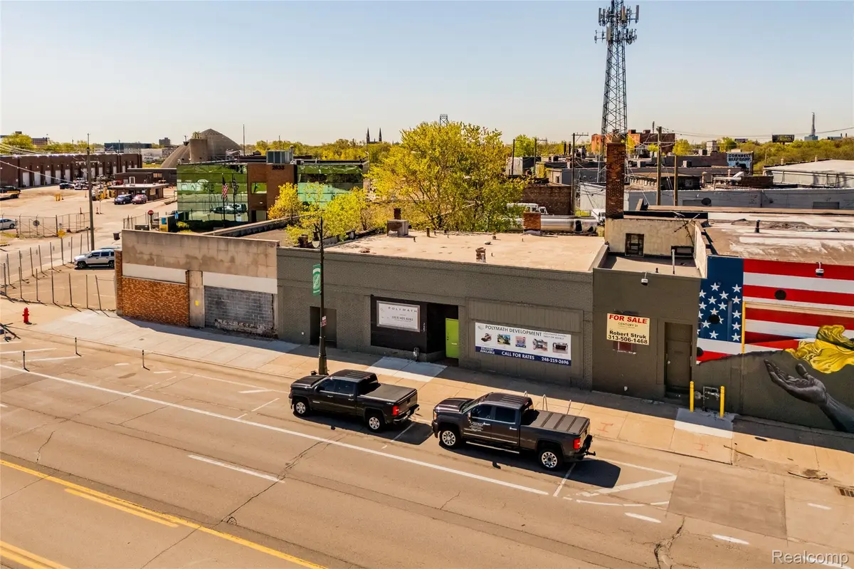 2647 Michigan AVE, Detroit, MI 48216