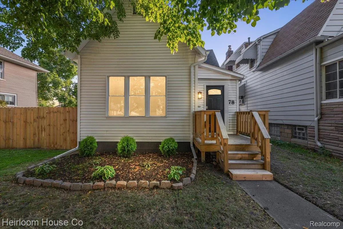 78 Batavia ST, River Rouge, MI 48218