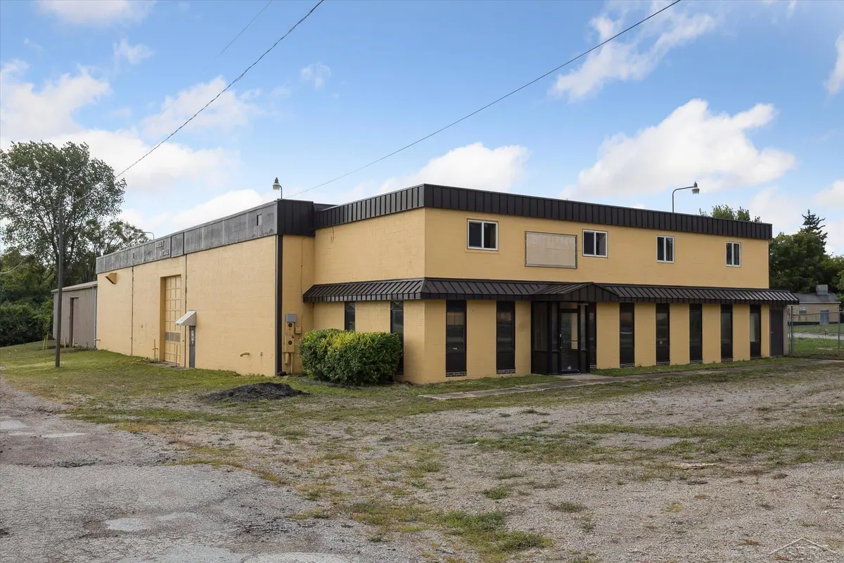 211 Lee ST, Saginaw, MI 48602