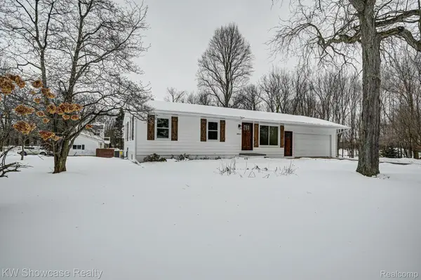 2832 GRAMER RD, Webberville Vlg, MI 48892