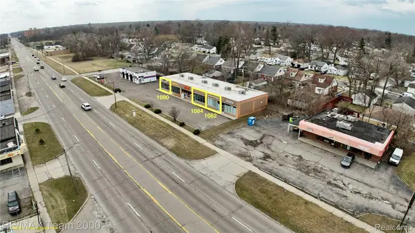 1090 INKSTER RD, Inkster, MI 48141