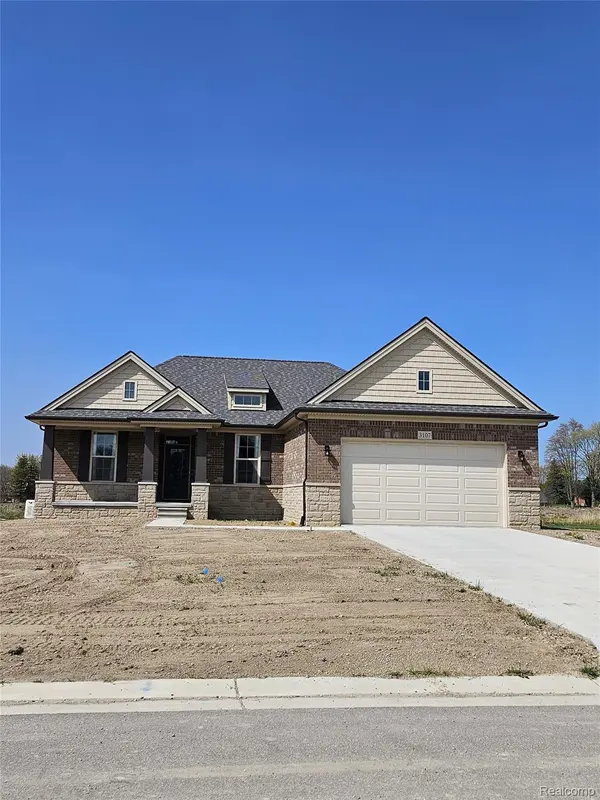 3059 Regatta DR, St. Clair Township, MI 48079