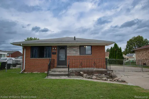 18734 Florida ST, Roseville, MI 48066