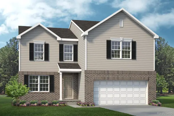 58302 Pembrooke AVE, New Haven Village, MI 48048