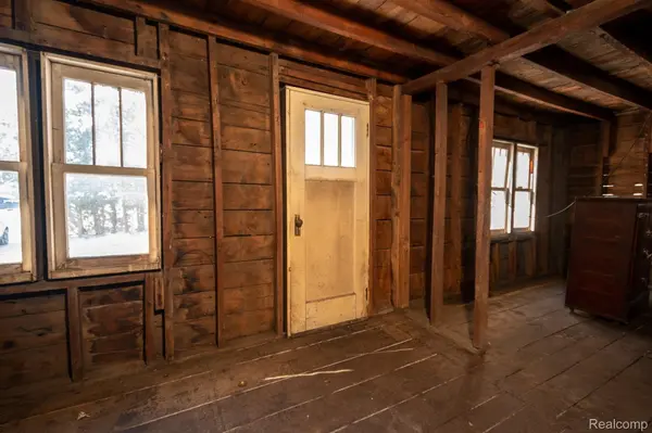 20509 CLARK RD, Huron Twp, MI 48164