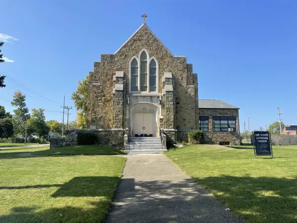 6901 N Saginaw ST, Flint, MI 48505