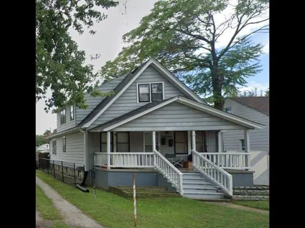 8086 Chalmers AVE, Warren, MI 48089