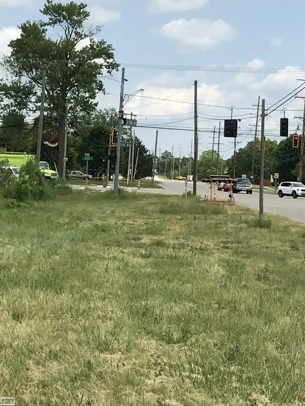 N W Corner 24 Mile & Gratiot AVE, Chesterfield Twp, MI 48051