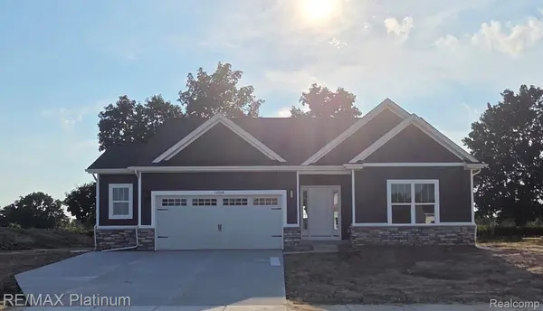 13158 Stony Brook PASS, Fenton Charter Township, MI 48451
