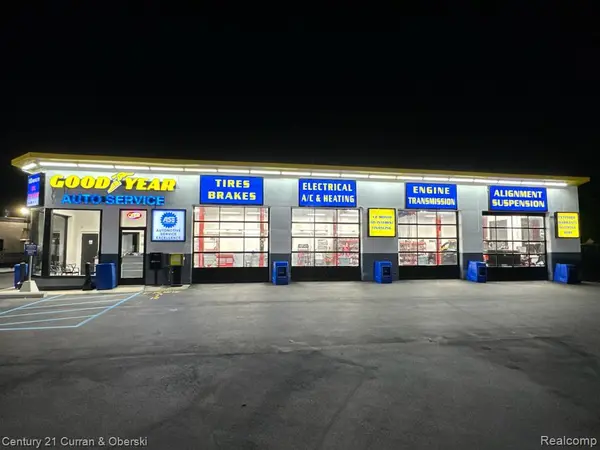 3912 Pelham ST, Dearborn Heights, MI 48125