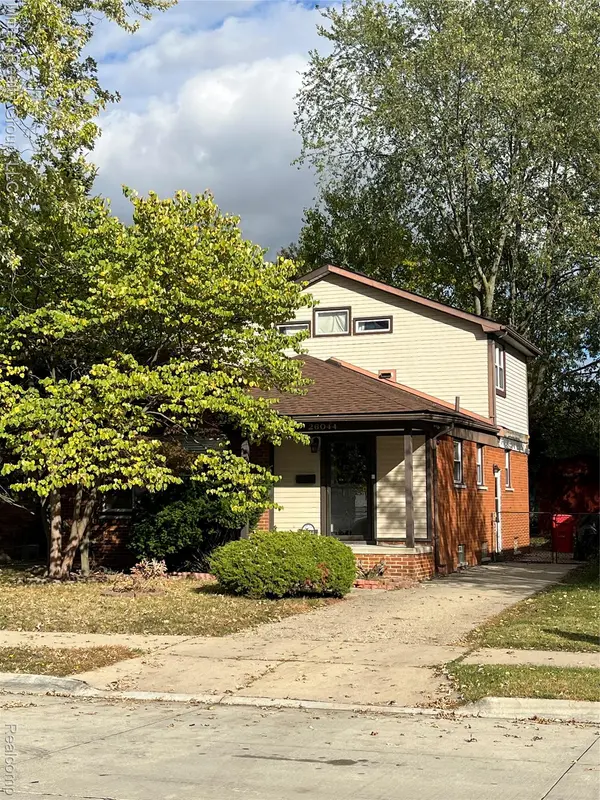 26044 Lehner ST, Roseville, MI 48066