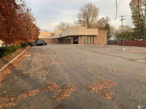 24415 Eureka RD, Taylor, MI 48180