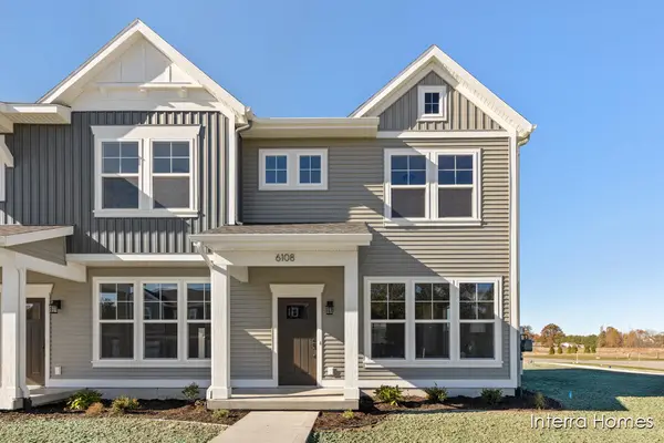 6108 Stahl DR #13, Fruitport Twp, MI 49456