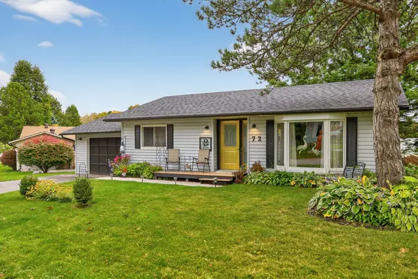 New Tecumseth, ON L0G 1W0,72 Tecumseth Pines DR