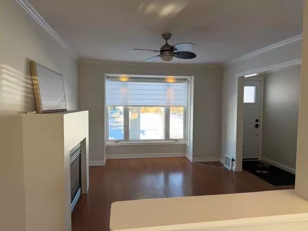 Brampton, ON L6X 1X2,15 Glendale AVE #( Upper )