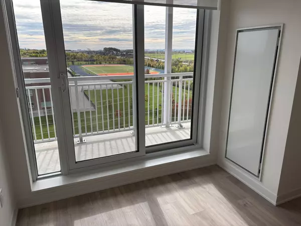 Brampton, ON L7A 5M5,20 All Nations DR #615