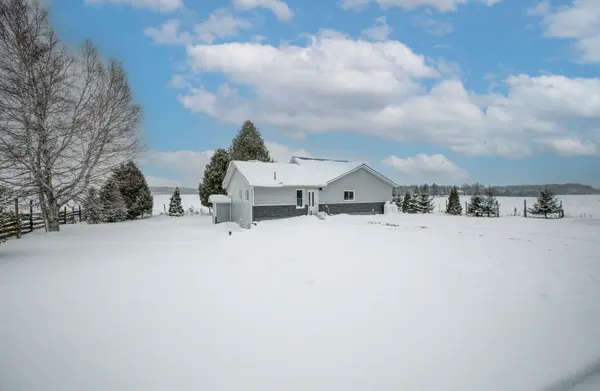 9429 Sally ST, Wellington North, ON N0G 2L0