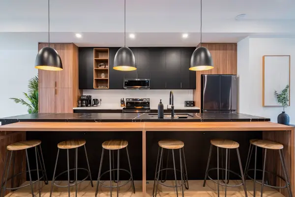 Blue Mountains, ON L9Y 0N3,145 Kandahar LN #1,2,3