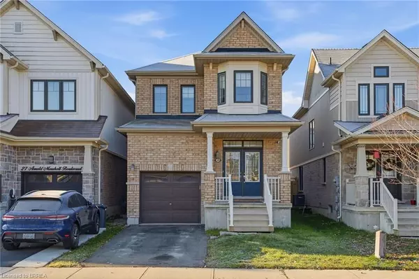 29 Arnold Marshall BLVD, Haldimand, ON N3W 0B2