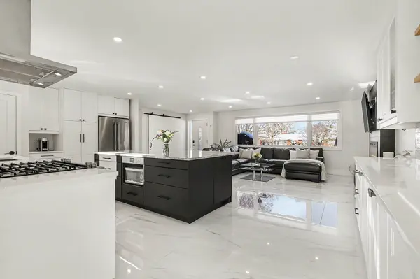 1458 Rhea PL, Blossom Park - Airport And Area, ON K1V 1H1